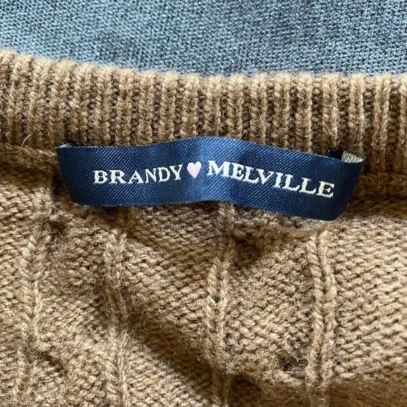 Brandy Melville brown sweater vest - Picture 3 of 3